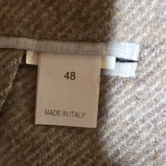 Brunello Cucinelli Textured Brown Fabric - Picture 9 of 9